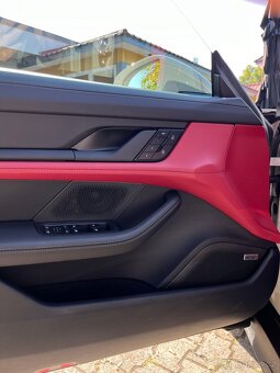 Porsche Taycan TURBO 2025 - 7