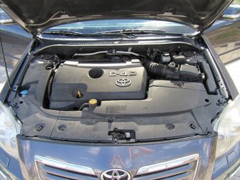 Avensis 2.0 D4D - kombi - 7