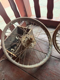 Čz 150C - kola a pneu - 7