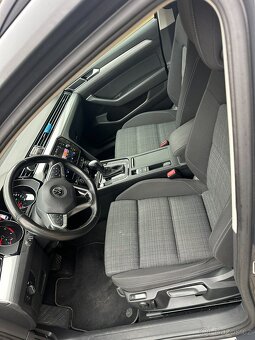 Passat 2.0 TDi 110 kW, DSG, LED, nový servis i rozvody - 7