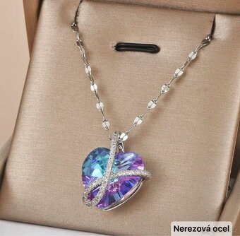 Dámské přívěsky s řetízkem - 7