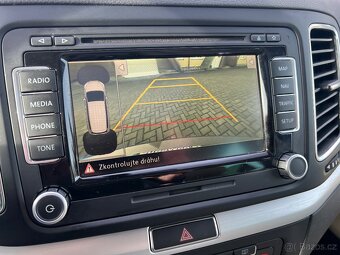 Volkswagen Sharan Highline 2.0TDI DSG Tažné 7-míst 103kw - 7