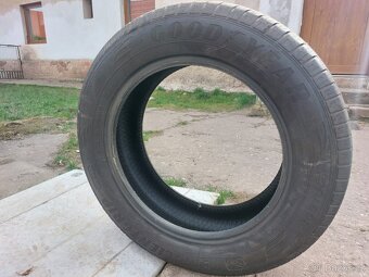 Goodyear Efficientgrip SUV 4x4 215/60 R17 - 7