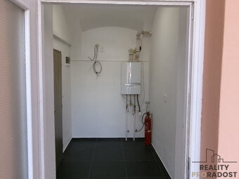 Pronájem obchodu 92m2 blízko centra Brna - 7