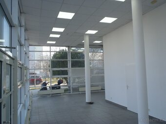 Obchodný, nebytový priestor Bratislava, Slovensko - 7