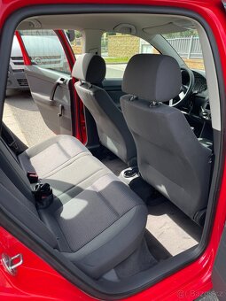 VW Polo 1.2, r. v. 2003 – 1. majitel, servisní knížka, 195 3 - 7