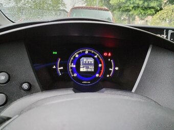 Prodám Honda Civic 8g rok výroby 2009 - 7