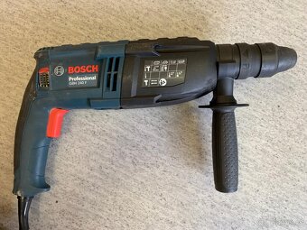 Vrtací kladivo Bosch Professional GBH 240 F - 7