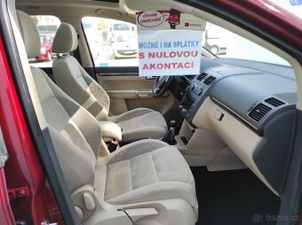 VW Touran 1.6 TDi HIGHLINE 7 MÍST ČR 2.MAJ. ŠÍBR NAVI SERVIS - 7