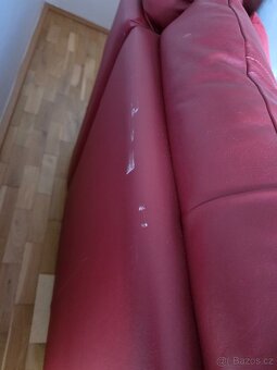 Rohová kožená sedací souprava + taburet - 7