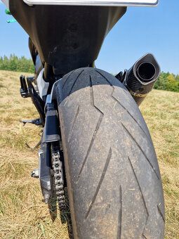 Kawasaki Z800E – 78 kW – bílá perleť + LeoVince – TOP stav - 7