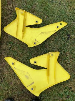 Plasty Suzuki rmz 250 - 7