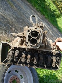 Hlava motoru na vaz 2101 - 7