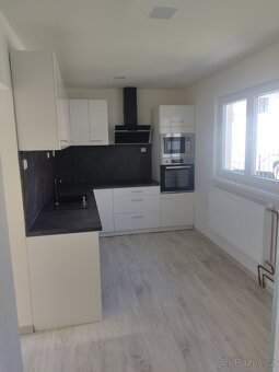 Prodej rodinný dům 100m2 rezervováno - 7