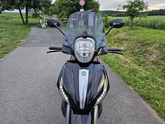 Piaggio Beverly 350 (2014) - 33PS - 7