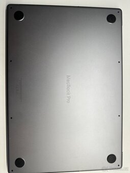 MacBook Pro 16” M1 Pro (2021) s příslušenstvím - 7