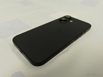 Apple iPhone 16 128GB - 7
