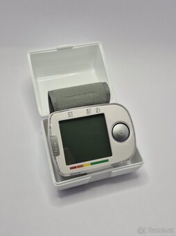 Tlakoměr na zápěstí Beurer BC44 - 7