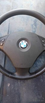 BMW E90 - 7