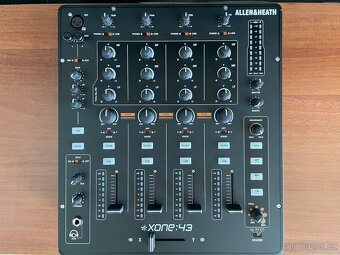 Allen & Heath - 7