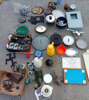 staré kuchyňské dřevěné moučnice truhly uhlák nůše síto aj. - 7