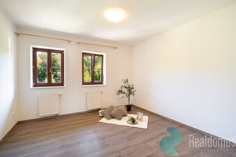 Prodej, rodinný dům s obchodním prostorem, Lipno nad Vltavou - 7