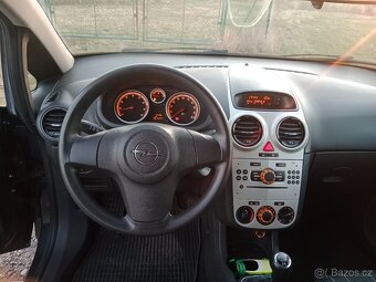 Opel Corsa 1.2 (čtyřválec),serviska - 7