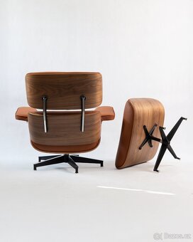 KŘESLO CHARLES & RAY EAMES S PODNOŽKOU ,,HERMAN MILLER - 7