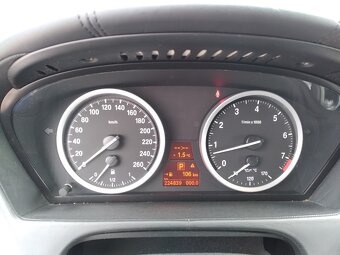 BMW X6 XDRIVE 3.5 i 225kW - 7