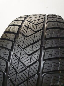 2x -- 225/45 R18 Zimní pneu Pirelli Sottozero 3 -- - 7