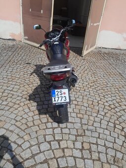 Honda XL 125 Varadero - 7