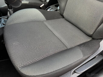Peugeot 207 1,4i 8V,původ CZ,servis,CEBIA, - 7
