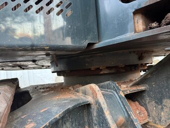 Pásový bagr Hyundai ROBEX 80CR-9A - 7