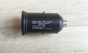 CL USB rychlonabíječky do auta, s LCD, podsvícením, QuickCh3 - 7