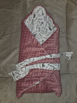 Hnízdo pro mimino - set - 7