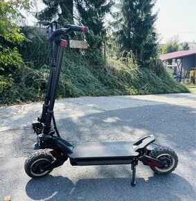 Elektrokoloběžka ZERO 11X - 7