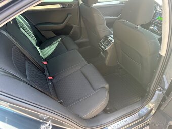 PRONÁJEM VOZIDLA SKODA SUPERB 2.0 TDi, DSG, R.V.2020. NA TAX - 7