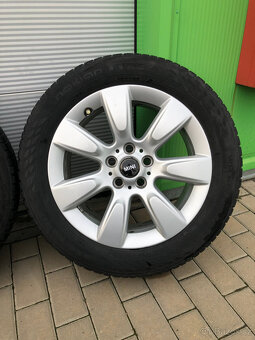 Sada disků Mini 5x112 7,5x17 ET52 + zimní 225/55 R17 - 7