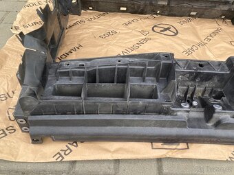 Chladičová stěna Volkswagen Tiguan 5NA805594L 2016-2024 - 7
