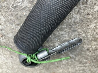 jawa kývačka pérák grip - 7