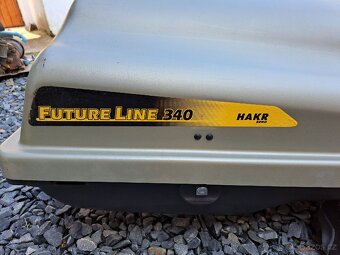 Střešní box Hakr Future line 340 včetně držáků Thule - 7