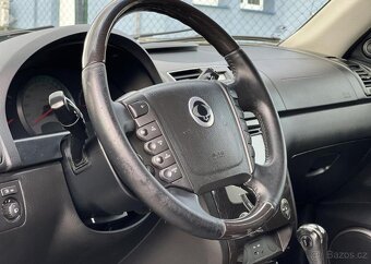 SsangYong Rexton RX200 e-XDi 7MÍST 4x4 AUTOMAT automat - 7