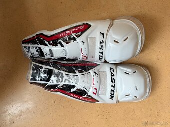 Hokejová výstroj (i jednotlivě) 176-188cm za 8000Kč - 7