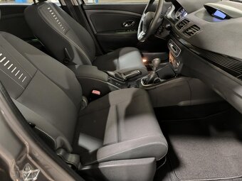 Renault Fluence 1.6i ,  81 kW benzín, 2010 - 7