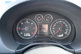 Audi A3 2.0TDI 103KW Sportback 9/08 - 7