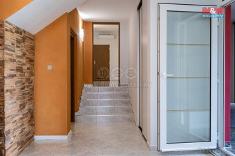 Prodej rodinného domu 5+1, 290 m², Horní Bludovice - 7