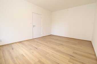 Pronájem pěkného bytu 1+1, 35 m2, Hradec Králové – ul. Formá - 7
