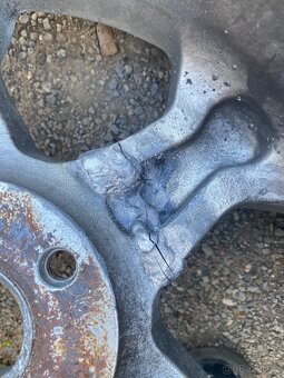 Kola VW R17 5x112 ET45-7j-střed 57,1mm/66,6mm - 7