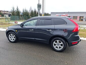 Volvo XC60 2,4 D5 automat Summum 151kw 205 koní r.v. 2010 - 7