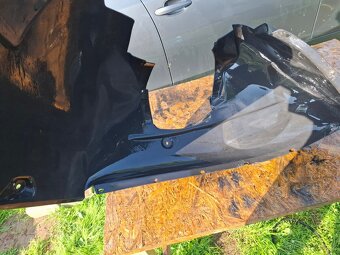 Pravý i levý přední podběh BMW x5 e53 - 7
